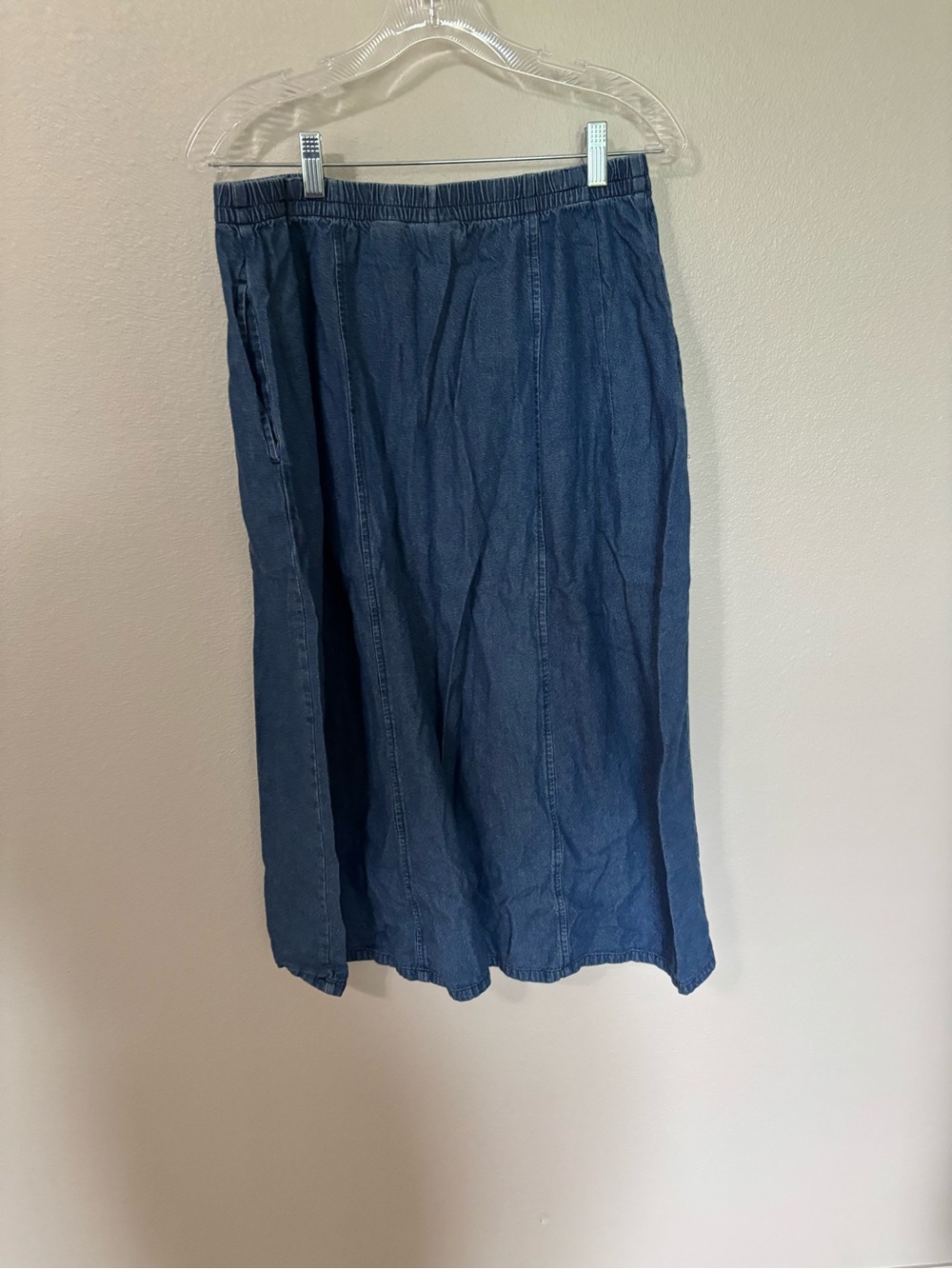 Elastic-Waist Denim-Style Blue Midi Skirt